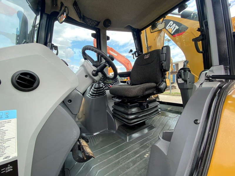 Caterpillar 432F2 NVT - Retroexcavadora: foto 3 Caterpillar 432F2 NVT - Retroexcavadora: foto 3