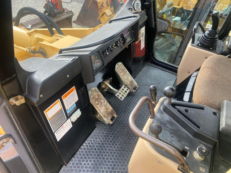 Caterpillar 953C NVT - Cargadora de cadenas: foto 5 Caterpillar 953C NVT - Cargadora de cadenas: foto 5