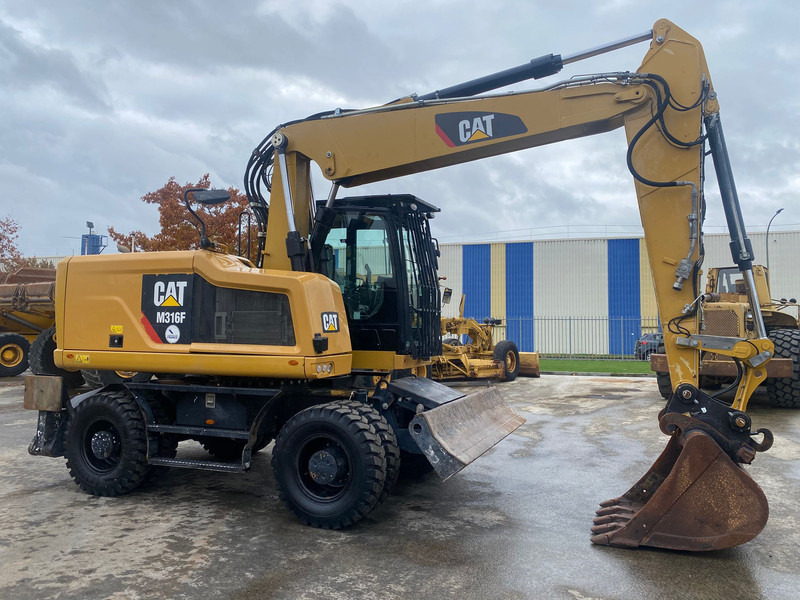 Caterpillar M316F NVT - Excavadora de ruedas: foto 2 Caterpillar M316F NVT - Excavadora de ruedas: foto 2