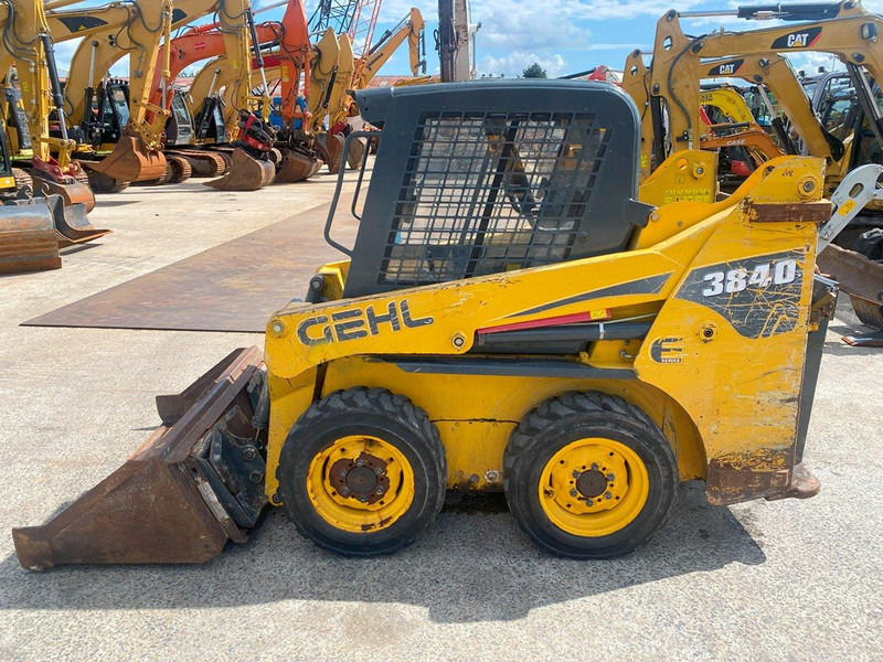 Gehl SL3840 NVT - Minicargadora: foto 2 Gehl SL3840 NVT - Minicargadora: foto 2