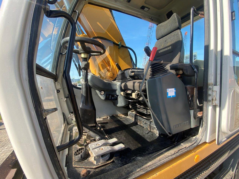 Liebherr A316 Litronic NVT - Excavadora de ruedas: foto 3 Liebherr A316 Litronic NVT - Excavadora de ruedas: foto 3