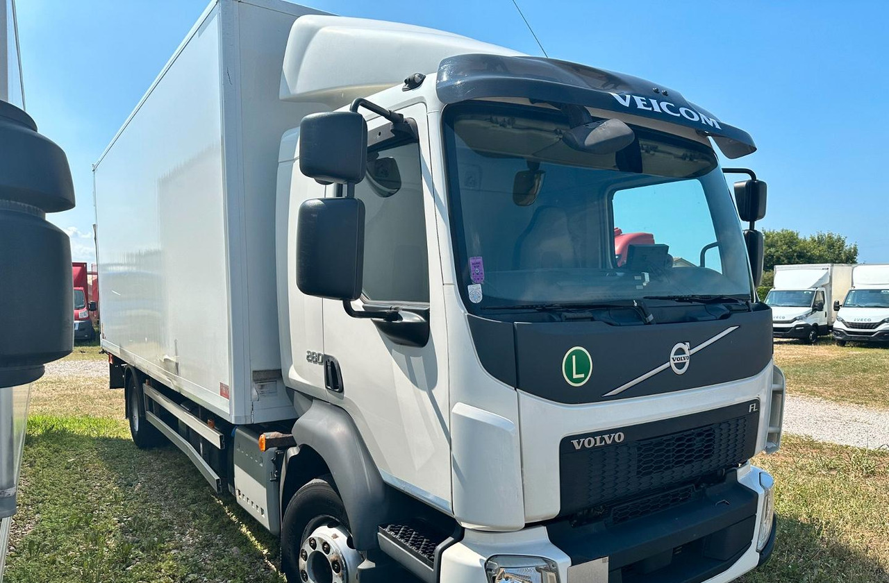 Volvo fl 280 160qli euro 6 - Camión caja cerrada: foto 2 Volvo fl 280 160qli euro 6 - Camión caja cerrada: foto 2