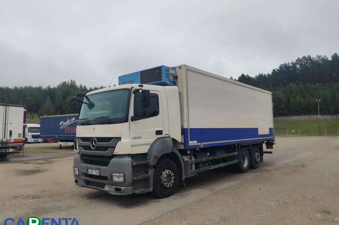 Mercedes-Benz AXOR 940.20 - Camión frigorífico: foto 1 Mercedes-Benz AXOR 940.20 - Camión frigorífico: foto 1