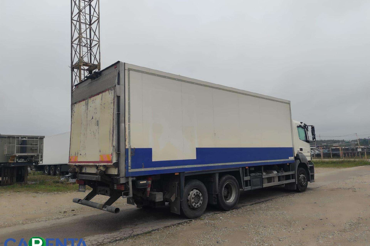 Mercedes-Benz AXOR 940.20 - Camión frigorífico: foto 4 Mercedes-Benz AXOR 940.20 - Camión frigorífico: foto 4