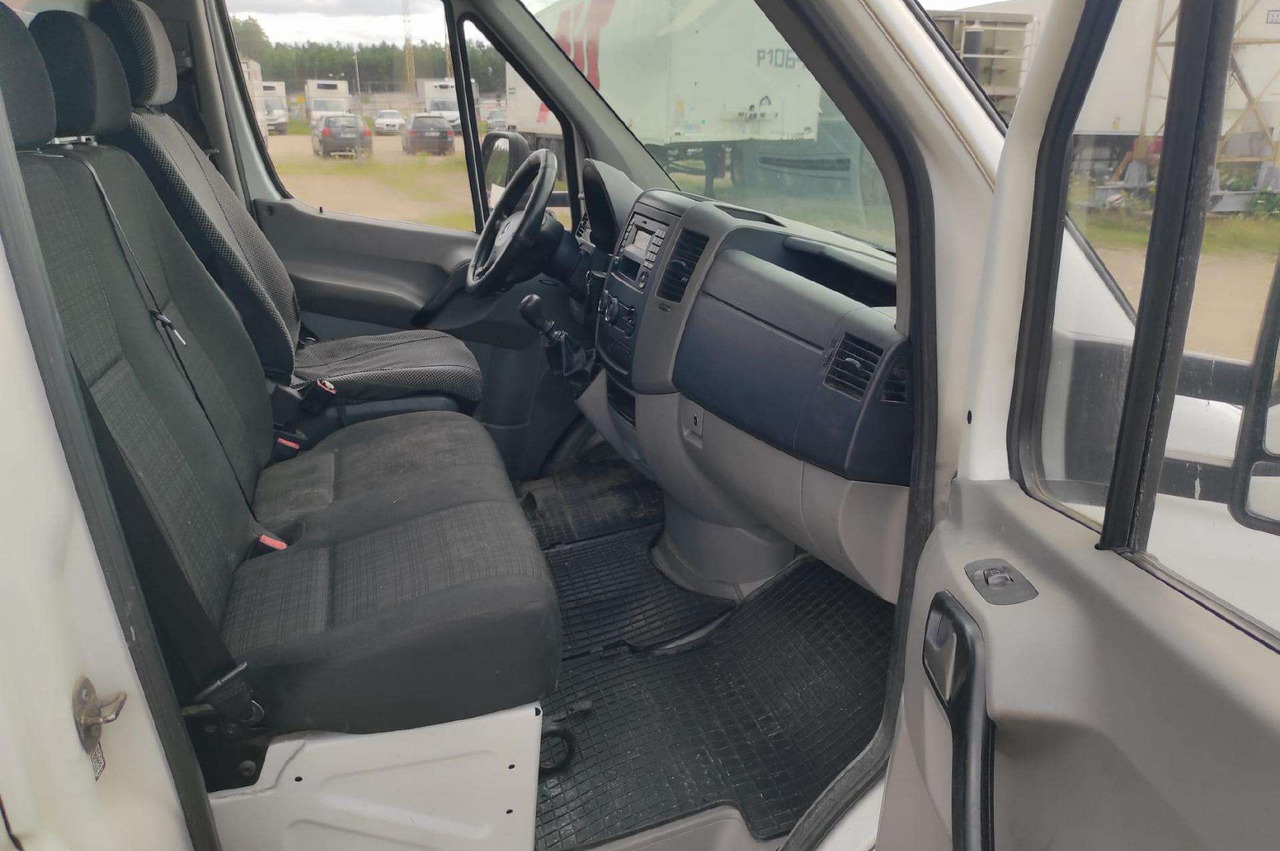 Furgón Mercedes-Benz Sprinter: foto 8