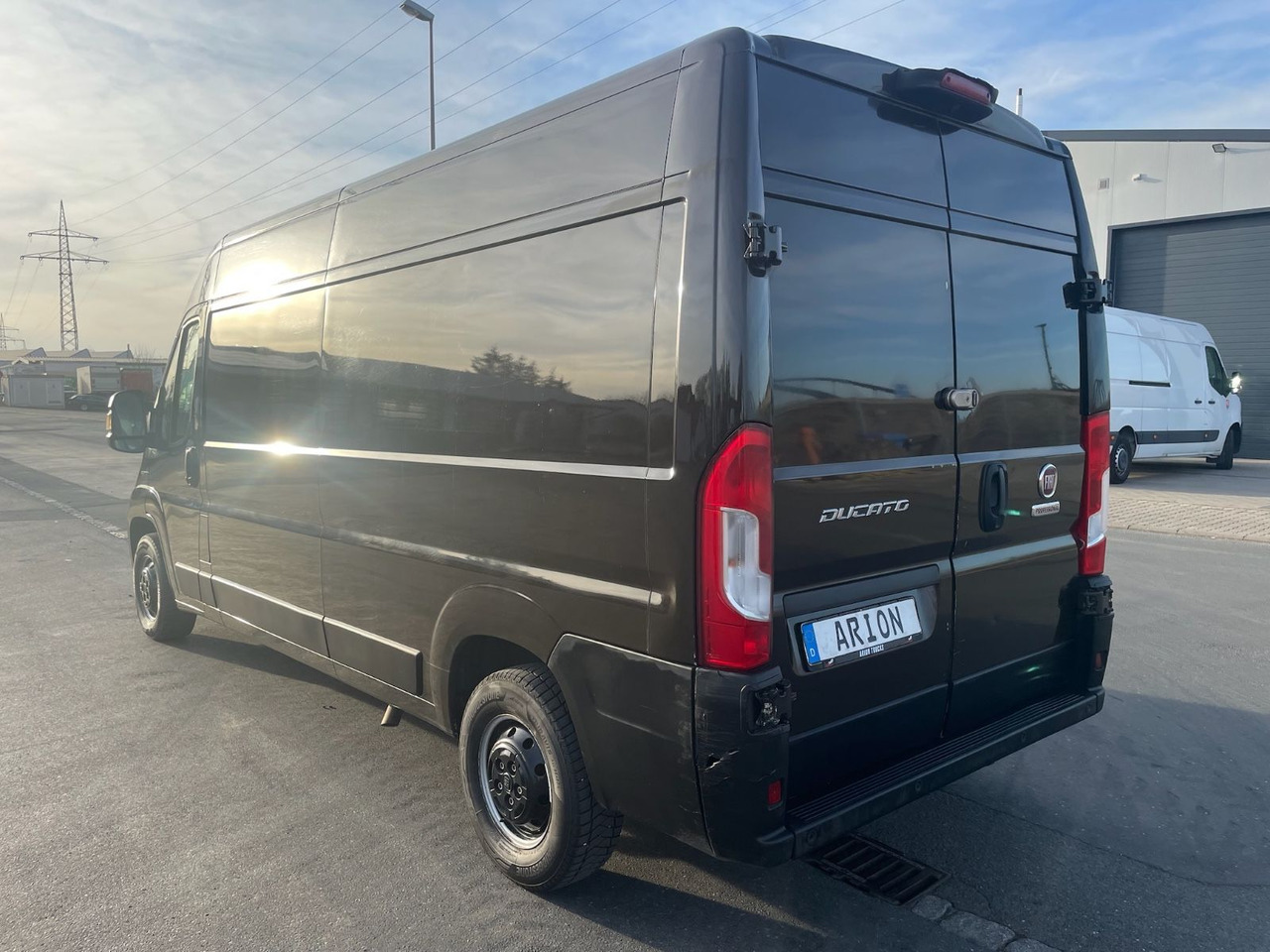 Fiat Ducato 33 130 L3H2 Kastenwagen/AC/Kamera/EU6 - Furgoneta pequeña: foto 4 Fiat Ducato 33 130 L3H2 Kastenwagen/AC/Kamera/EU6 - Furgoneta pequeña: foto 4