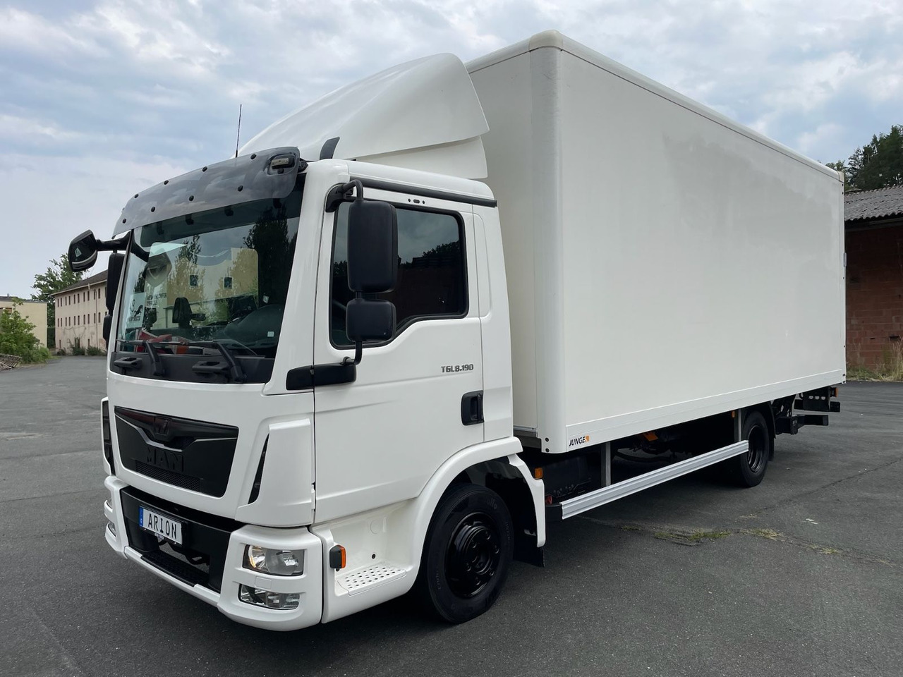 MAN TGL 8.190 4x2 BL Koffer/LBW/BÄR/AC/Kamera/EU6d - Furgoneta caja cerrada: foto 3 MAN TGL 8.190 4x2 BL Koffer/LBW/BÄR/AC/Kamera/EU6d - Furgoneta caja cerrada: foto 3