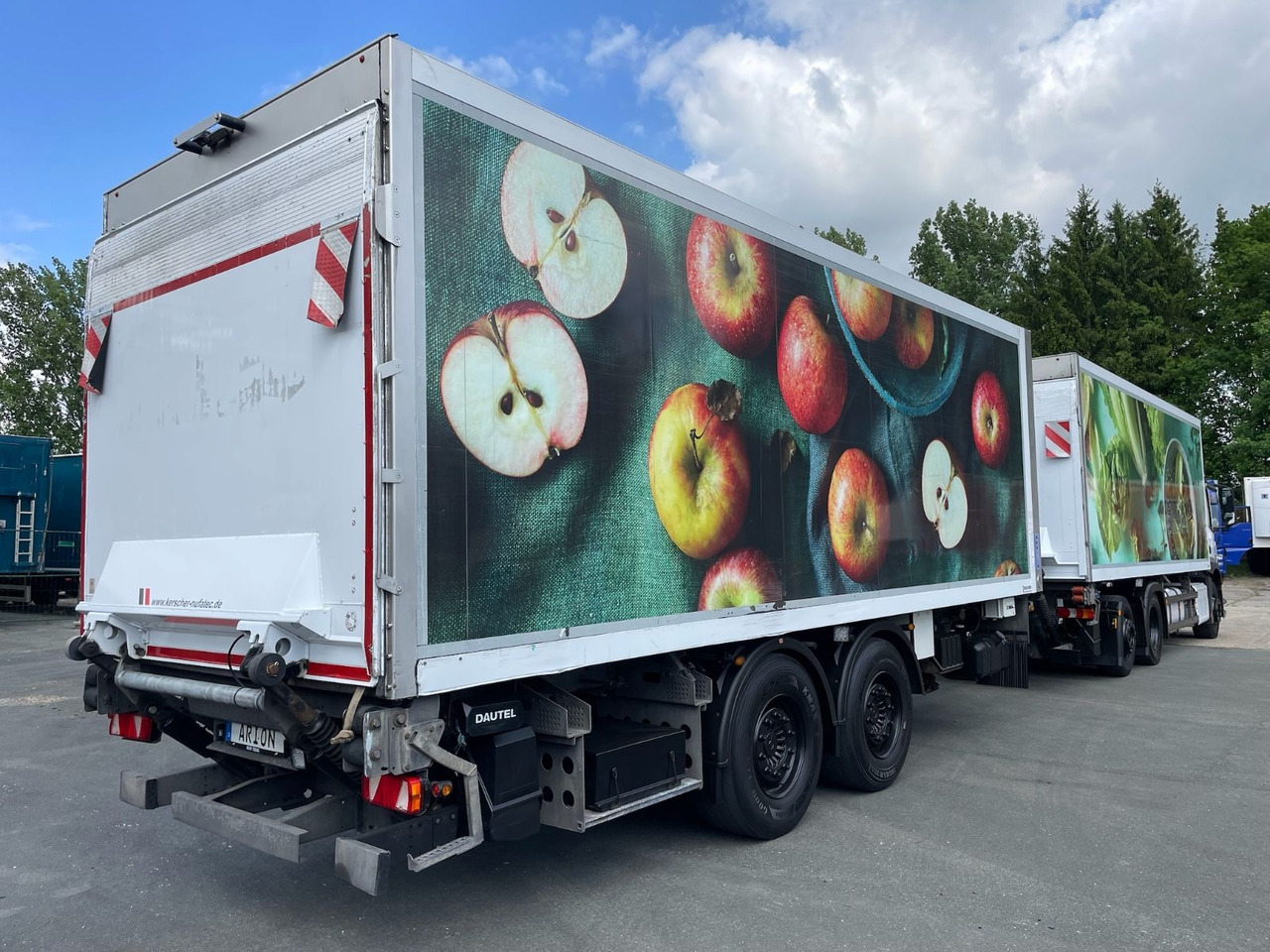Mercedes-Benz Antos 2543 6x2 Kühlkoffer/CARRIER/KERSCHER/NLA - Camión frigorífico: foto 4 Mercedes-Benz Antos 2543 6x2 Kühlkoffer/CARRIER/KERSCHER/NLA - Camión frigorífico: foto 4