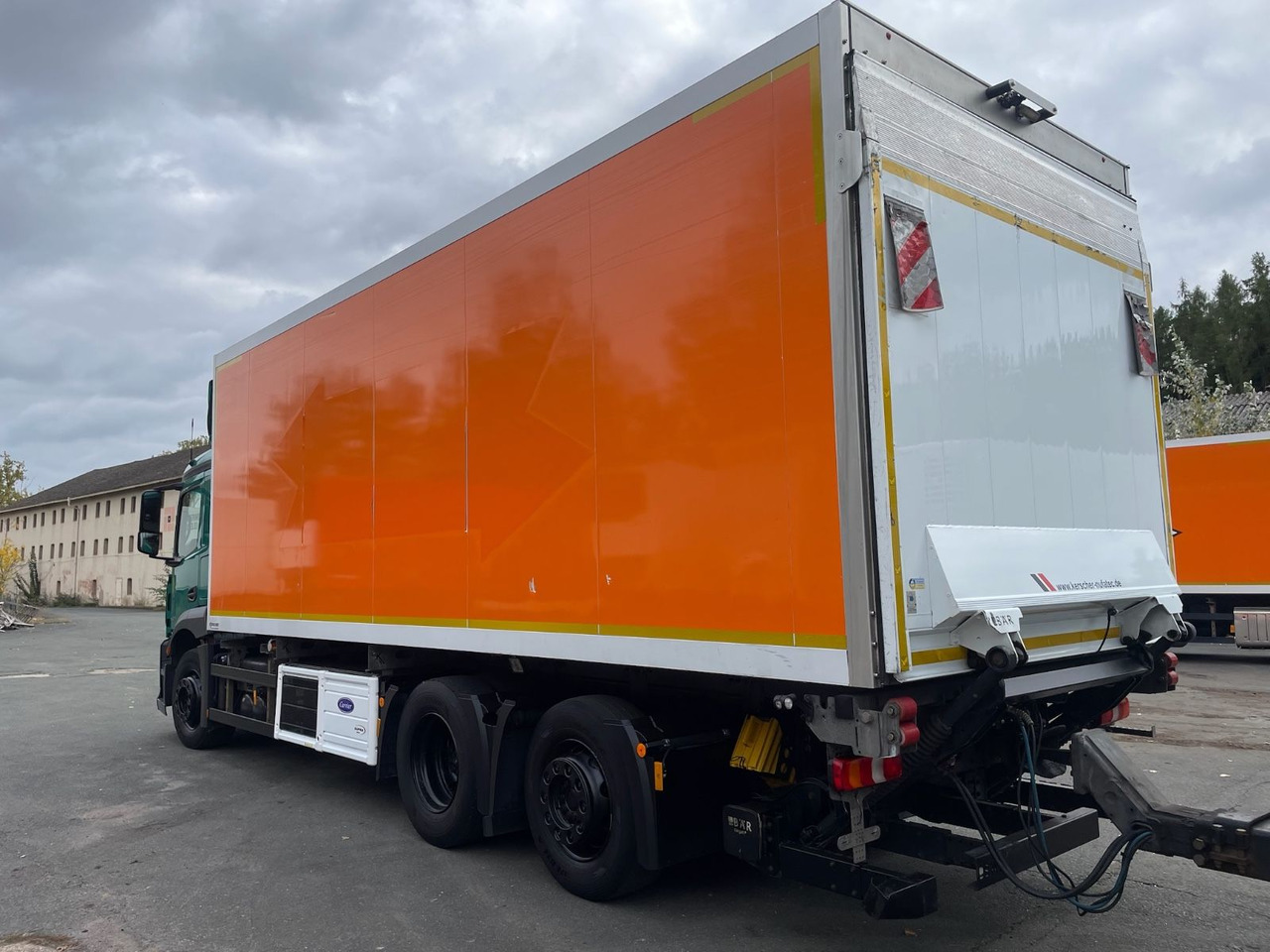 Mercedes-Benz Antos 2543 6x2 Kühlkoffer/CARRIER/NLA/LBW/AC/EU6 - Camión frigorífico: foto 4 Mercedes-Benz Antos 2543 6x2 Kühlkoffer/CARRIER/NLA/LBW/AC/EU6 - Camión frigorífico: foto 4