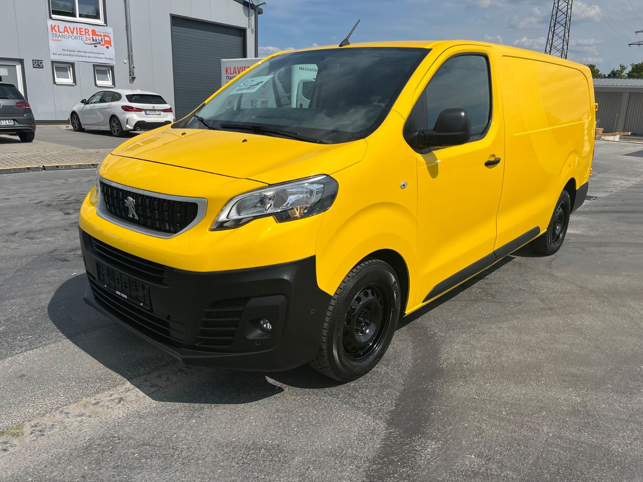 Peugeot Expert Box Pro L3 / 2.0 Blue HDI / More units - Furgoneta pequeña: foto 2 Peugeot Expert Box Pro L3 / 2.0 Blue HDI / More units - Furgoneta pequeña: foto 2