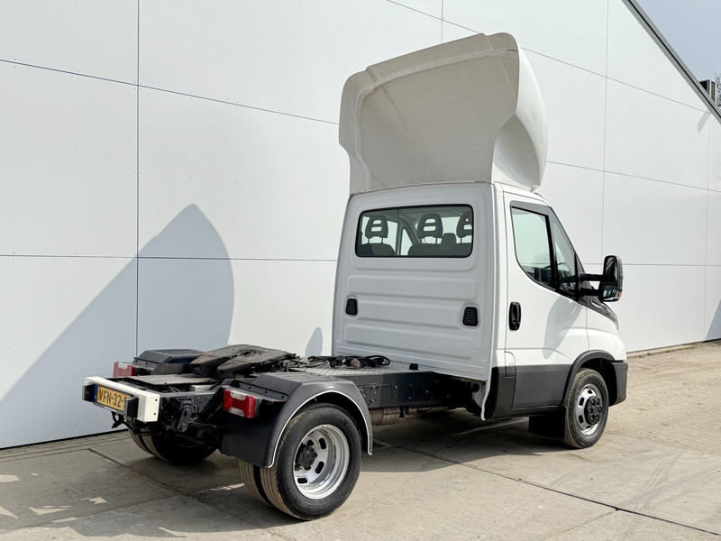 Iveco Daily 40C16 Automaat 8.796 kg GCW BE-Trekker BE-Combi Airco Cruise Control - Cabeza tractora: foto 3 Iveco Daily 40C16 Automaat 8.796 kg GCW BE-Trekker BE-Combi Airco Cruise Control - Cabeza tractora: foto 3