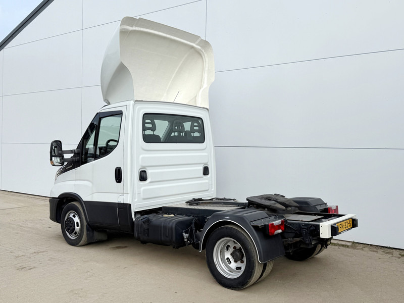 Iveco Daily 40C16 Automaat 8.796 kg GCW BE-Trekker BE-Combi Airco Cruise Control - Cabeza tractora: foto 2 Iveco Daily 40C16 Automaat 8.796 kg GCW BE-Trekker BE-Combi Airco Cruise Control - Cabeza tractora: foto 2