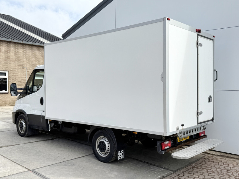Iveco Daily 35S14 2.3 Automaat Climate Control Cruise Control Camera Standkachel Kuhlkoffer Koelwagen - Furgoneta frigorifica: foto 2 Iveco Daily 35S14 2.3 Automaat Climate Control Cruise Control Camera Standkachel Kuhlkoffer Koelwagen - Furgoneta frigorifica: foto 2