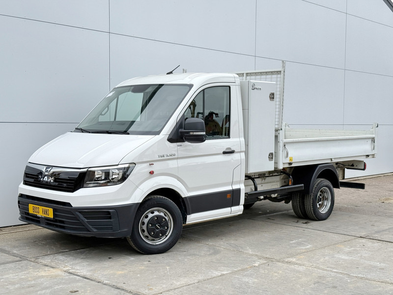 MAN TGE 5.120 2.0 TDI Kipper Dubbellucht Carplay Trekhaak Airco Camera Benne Tipper - Furgoneta basculante: foto 2 MAN TGE 5.120 2.0 TDI Kipper Dubbellucht Carplay Trekhaak Airco Camera Benne Tipper - Furgoneta basculante: foto 2