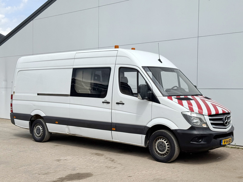 Mercedes-Benz Sprinter 314 2.2 L3H2 Dubbele Cabine Climate Control Trekhaak Camera Navigatie - Furgón, Furgoneta combi: foto 4 Mercedes-Benz Sprinter 314 2.2 L3H2 Dubbele Cabine Climate Control Trekhaak Camera Navigatie - Furgón, Furgoneta combi: foto 4