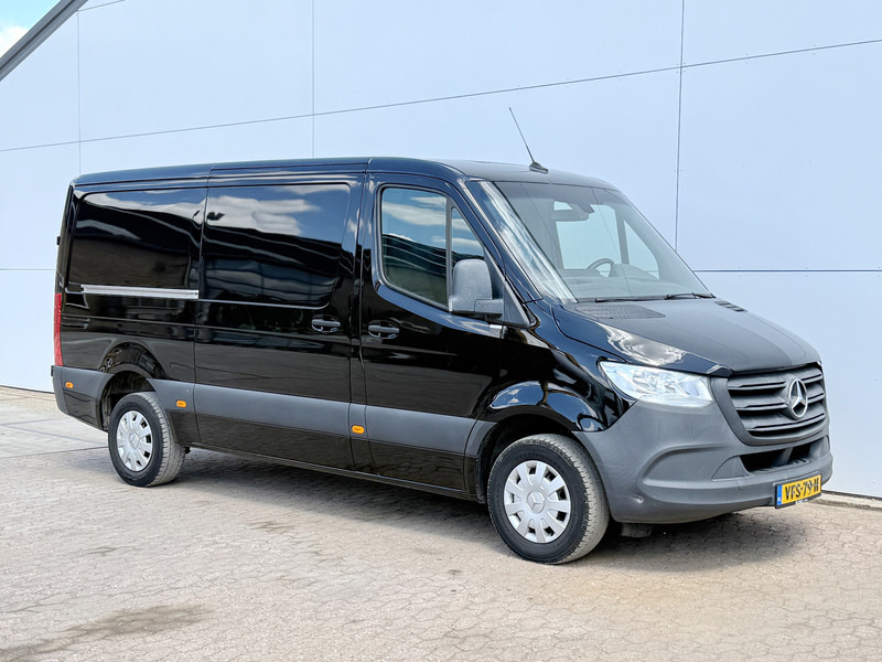 Mercedes-Benz Sprinter 316 CDI Automaat L2H1 Climate Control Cruise Control Camera Trekhaak 3.5 Ton Trekgewicht - Furgón: foto 4 Mercedes-Benz Sprinter 316 CDI Automaat L2H1 Climate Control Cruise Control Camera Trekhaak 3.5 Ton Trekgewicht - Furgón: foto 4