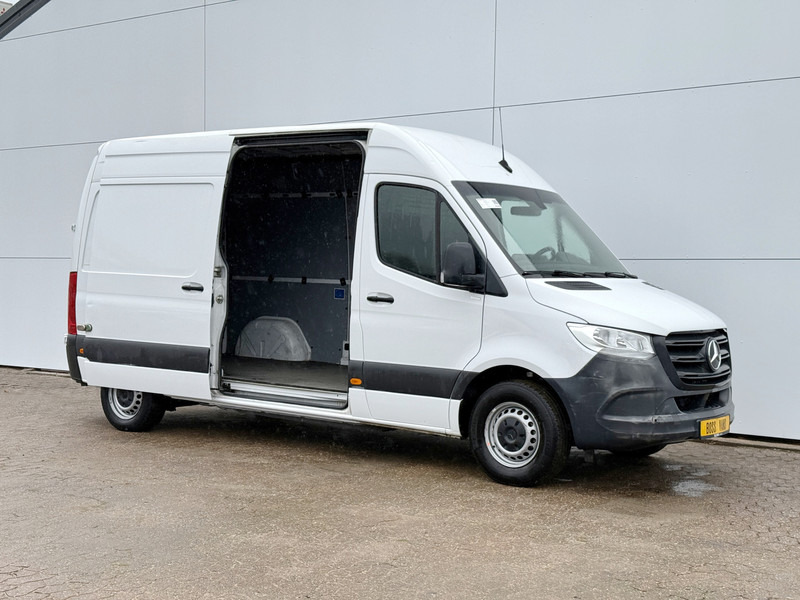 Mercedes-Benz eSprinter 312 ALL-IN PRIJS L2H2 55kWh 168km WLTP 80kw Snelladen Climate Control Camera Stoelverwarming Laadkabel - Furgón, Furgoneta eléctrica: foto 5 Mercedes-Benz eSprinter 312 ALL-IN PRIJS L2H2 55kWh 168km WLTP 80kw Snelladen Climate Control Camera Stoelverwarming Laadkabel - Furgón, Furgoneta eléctrica: foto 5