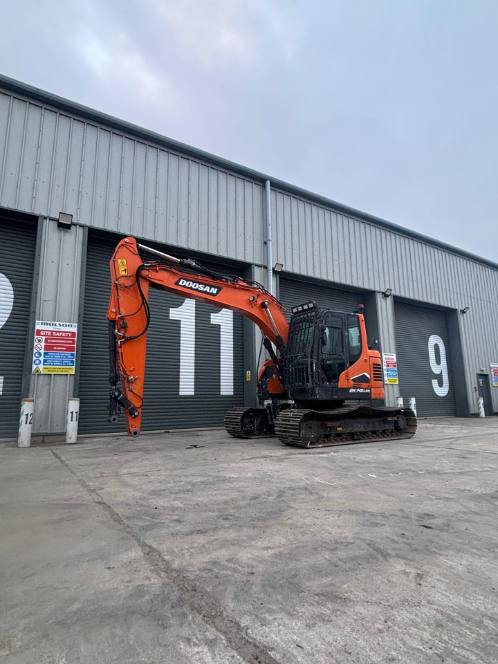 Doosan DX140LCR - Excavadora de cadenas: foto 1 Doosan DX140LCR - Excavadora de cadenas: foto 1