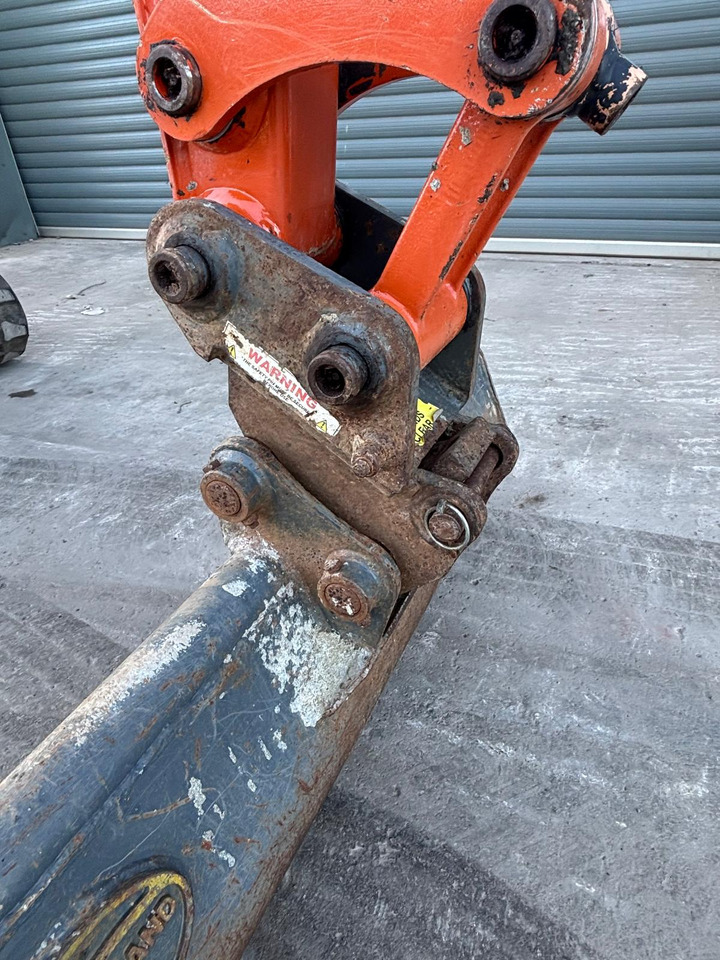 Miniexcavadora Hitachi ZX19U-6: foto 8