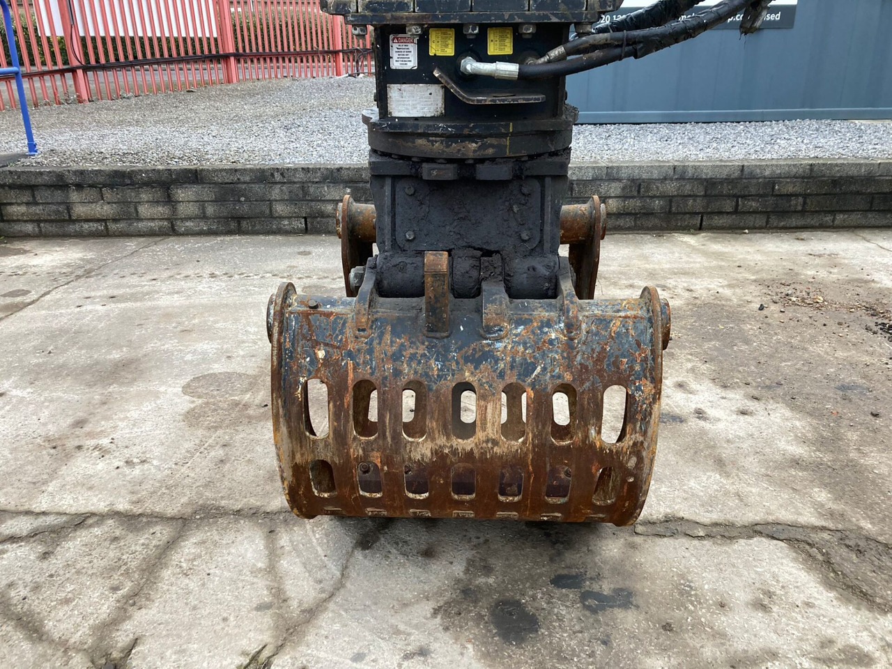 Excavadora de cadenas Hyundai HX140L HRC: foto 8