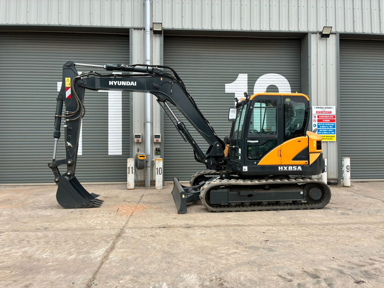Hyundai HX85A - Miniexcavadora: foto 2 Hyundai HX85A - Miniexcavadora: foto 2