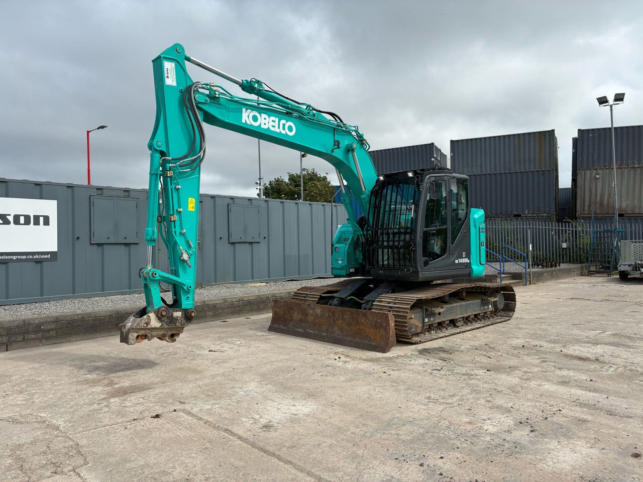 Kobelco SK140SRLC-7 - Excavadora de cadenas: foto 1 Kobelco SK140SRLC-7 - Excavadora de cadenas: foto 1