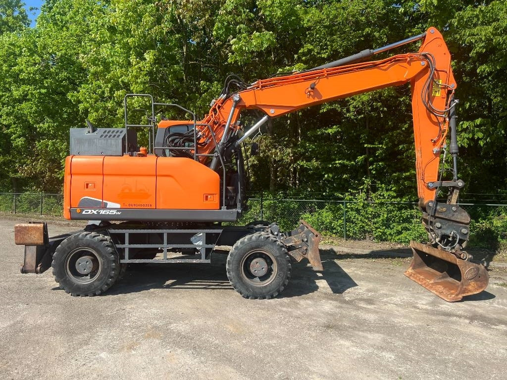 Doosan DX 165 W-5 - Excavadora de ruedas: foto 5 Doosan DX 165 W-5 - Excavadora de ruedas: foto 5