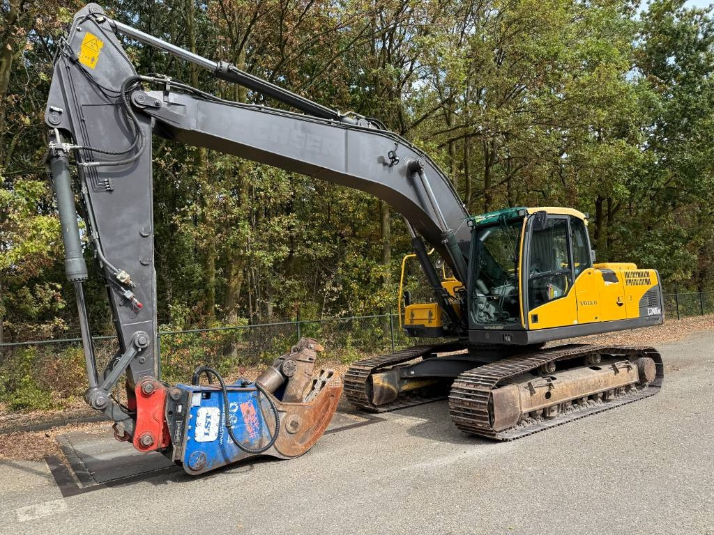 Volvo EC 240 C N L - Excavadora de cadenas: foto 1 Volvo EC 240 C N L - Excavadora de cadenas: foto 1