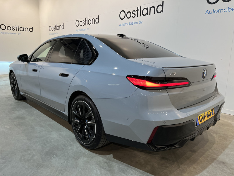 BMW i7 xDrive60 106 kWh / M Sportpakket / Panoramadak / Bowers & Wilkins / 11.600 KM !! - Sedan: foto 4 BMW i7 xDrive60 106 kWh / M Sportpakket / Panoramadak / Bowers & Wilkins / 11.600 KM !! - Sedan: foto 4
