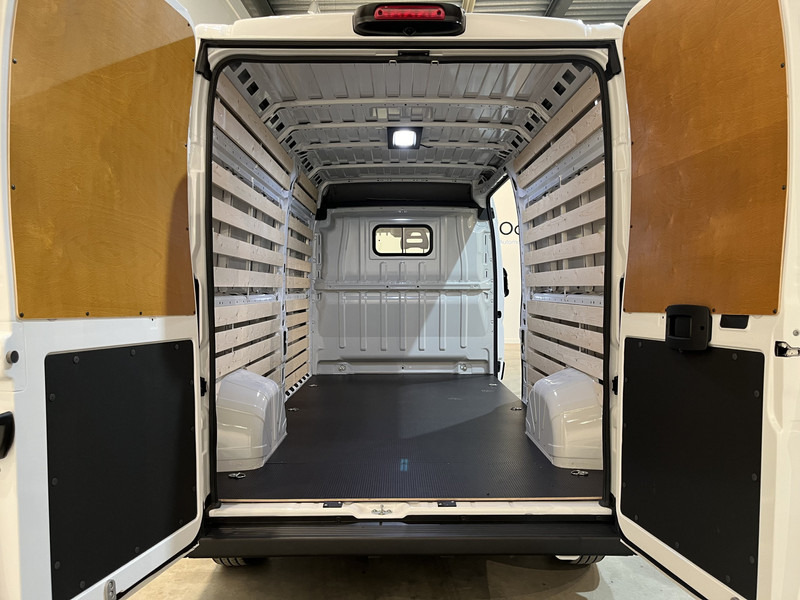 Fiat E-Ducato 3.5T L3H2 79 kWh / 100% elektrisch !! / Airco / Cruise Control / CarPlay / Camera / Navigatie / 3-Zits / 244 km !! Z.G.A.N. !!! - Furgón, Furgoneta eléctrica: foto 5 Fiat E-Ducato 3.5T L3H2 79 kWh / 100% elektrisch !! / Airco / Cruise Control / CarPlay / Camera / Navigatie / 3-Zits / 244 km !! Z.G.A.N. !!! - Furgón, Furgoneta eléctrica: foto 5