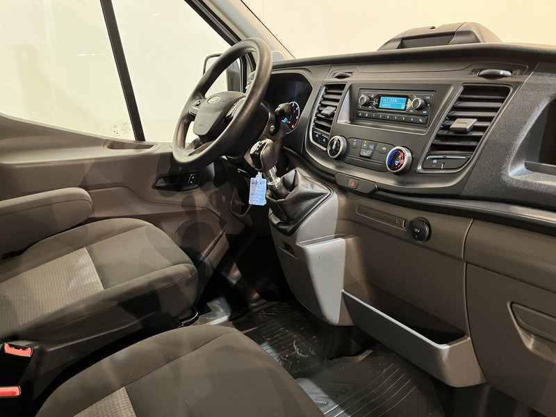Ford Transit 2.0 TDCI L2H1 130 PK RWD Kipper Open Laadbak / Euro 6 / Trekhaak / Dubbel Lucht / 3-Zits / 34.750 KM !! BPM VRIJ !! - Furgoneta basculante: foto 4 Ford Transit 2.0 TDCI L2H1 130 PK RWD Kipper Open Laadbak / Euro 6 / Trekhaak / Dubbel Lucht / 3-Zits / 34.750 KM !! BPM VRIJ !! - Furgoneta basculante: foto 4