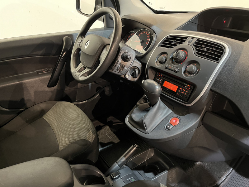 Renault Kangoo 1.5 dCi Maxi Automaat / Euro 6 / Airco / Cruise Control / Camera / 68.000 KM !! - Furgoneta pequeña: foto 3 Renault Kangoo 1.5 dCi Maxi Automaat / Euro 6 / Airco / Cruise Control / Camera / 68.000 KM !! - Furgoneta pequeña: foto 3