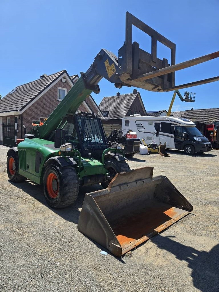 Bobcat T 2250 - Manipulador telescópico: foto 5 Bobcat T 2250 - Manipulador telescópico: foto 5