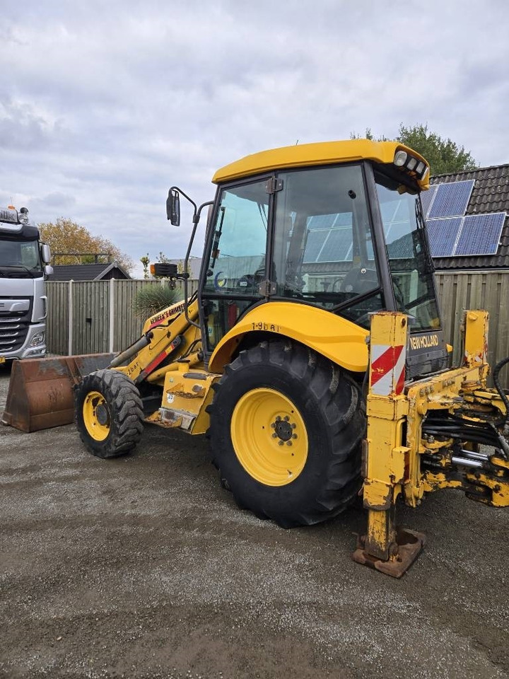 New Holland LB 95 B-4 PT - Retroexcavadora: foto 2 New Holland LB 95 B-4 PT - Retroexcavadora: foto 2