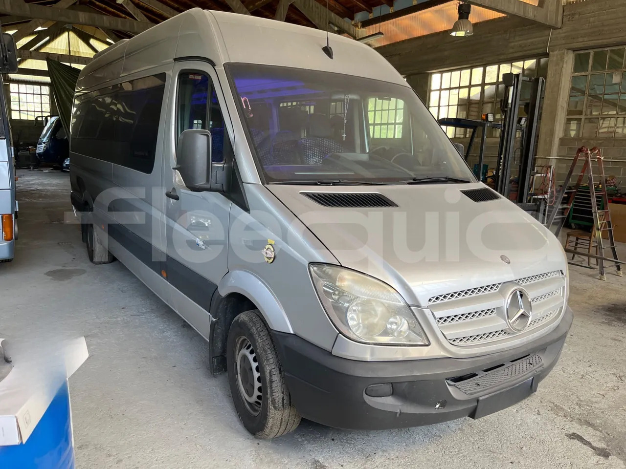Mercedes-Benz Evobus 0315U - Minibús, Furgoneta de pasajeros: foto 4 Mercedes-Benz Evobus 0315U - Minibús, Furgoneta de pasajeros: foto 4
