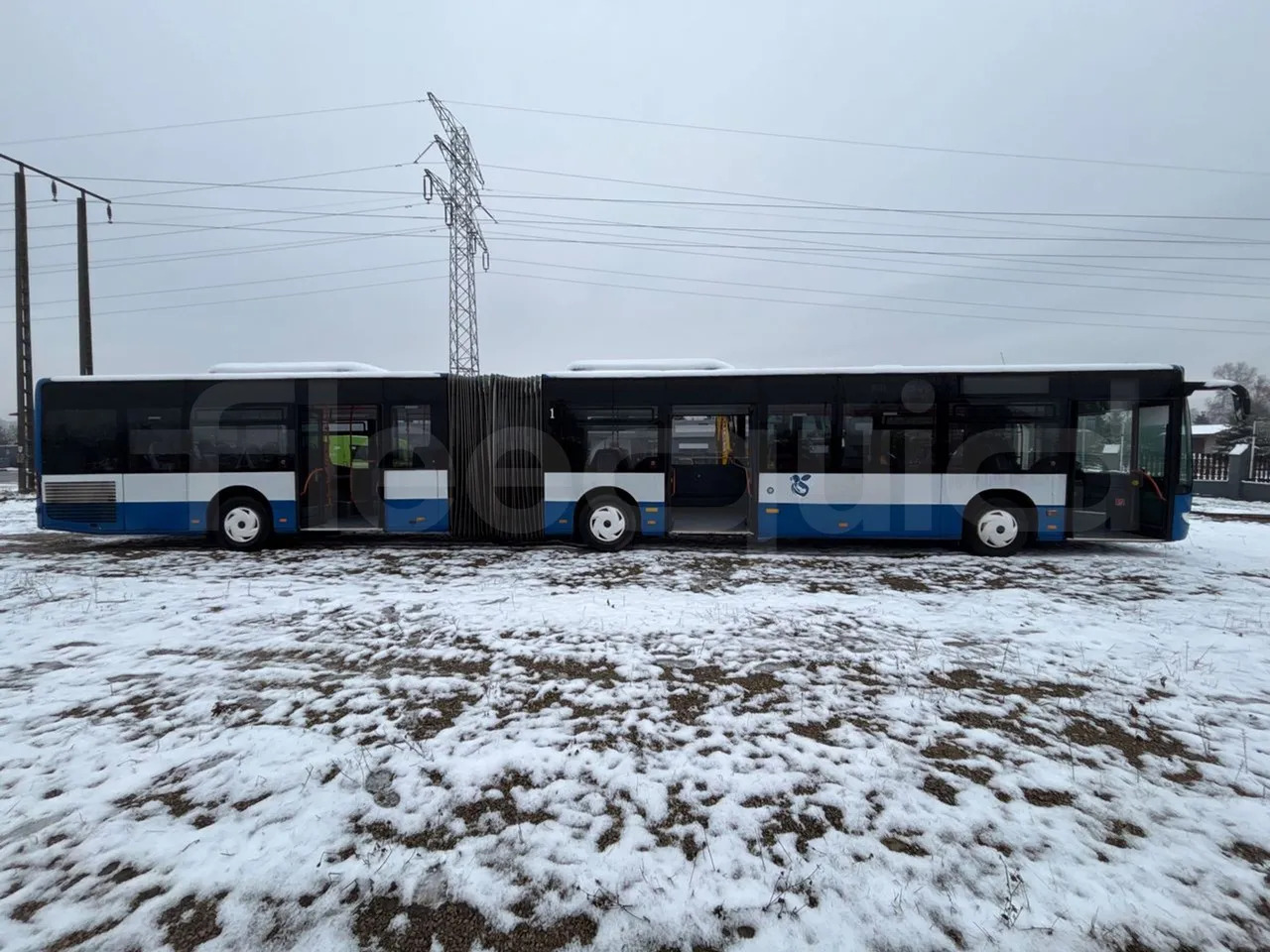Autobús articulado Mercedes-Benz O 530: foto 12 Autobús articulado Mercedes-Benz O 530: foto 12