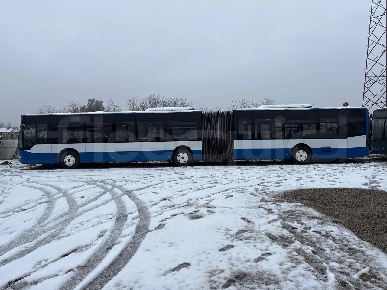 Autobús articulado Mercedes-Benz O 530: foto 6 Autobús articulado Mercedes-Benz O 530: foto 6