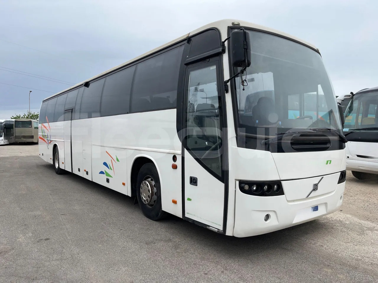 Volvo B12 - Autocar: foto 1 Volvo B12 - Autocar: foto 1