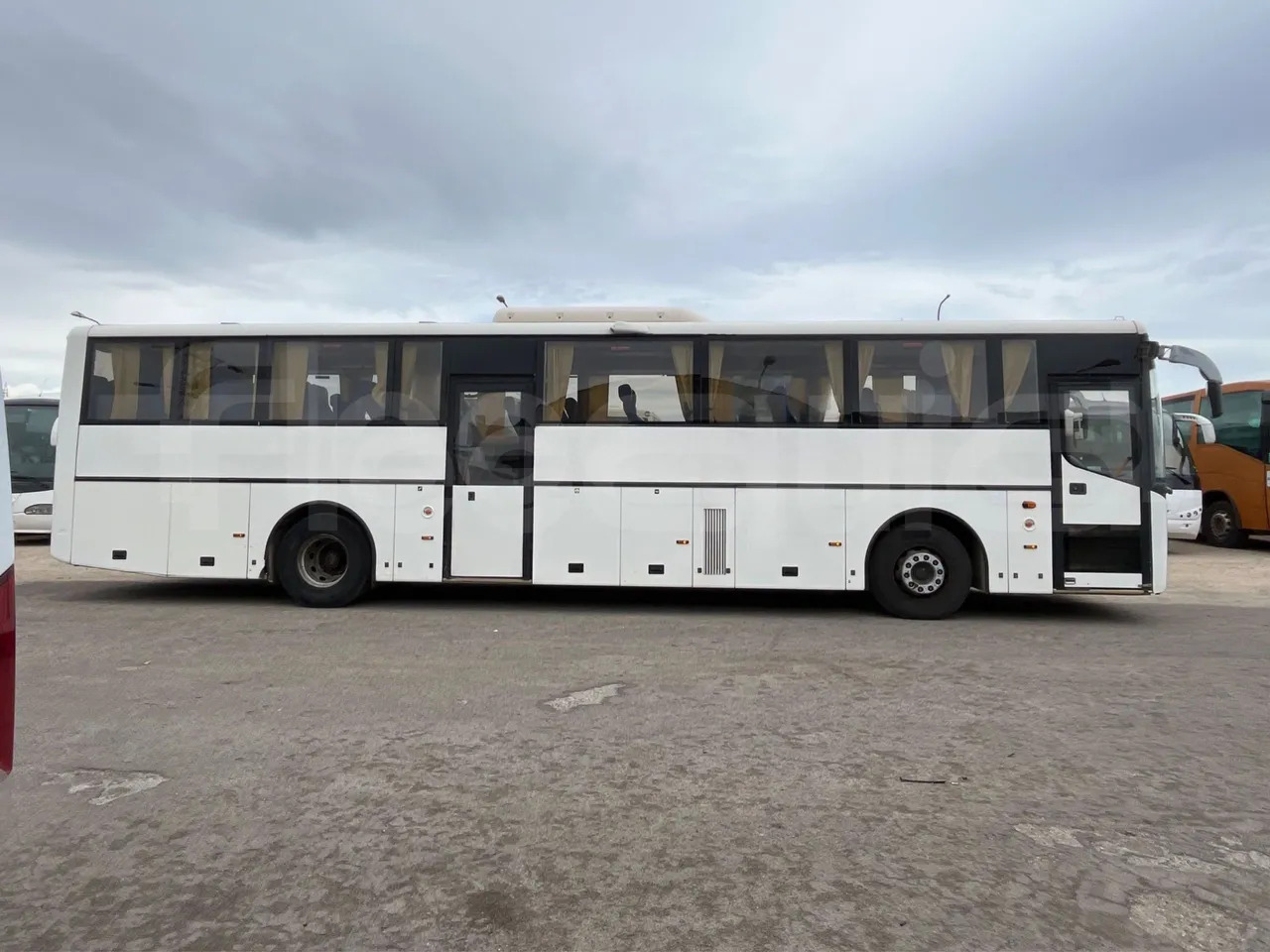 Leasing para  Volvo B12 Volvo B12: foto 13