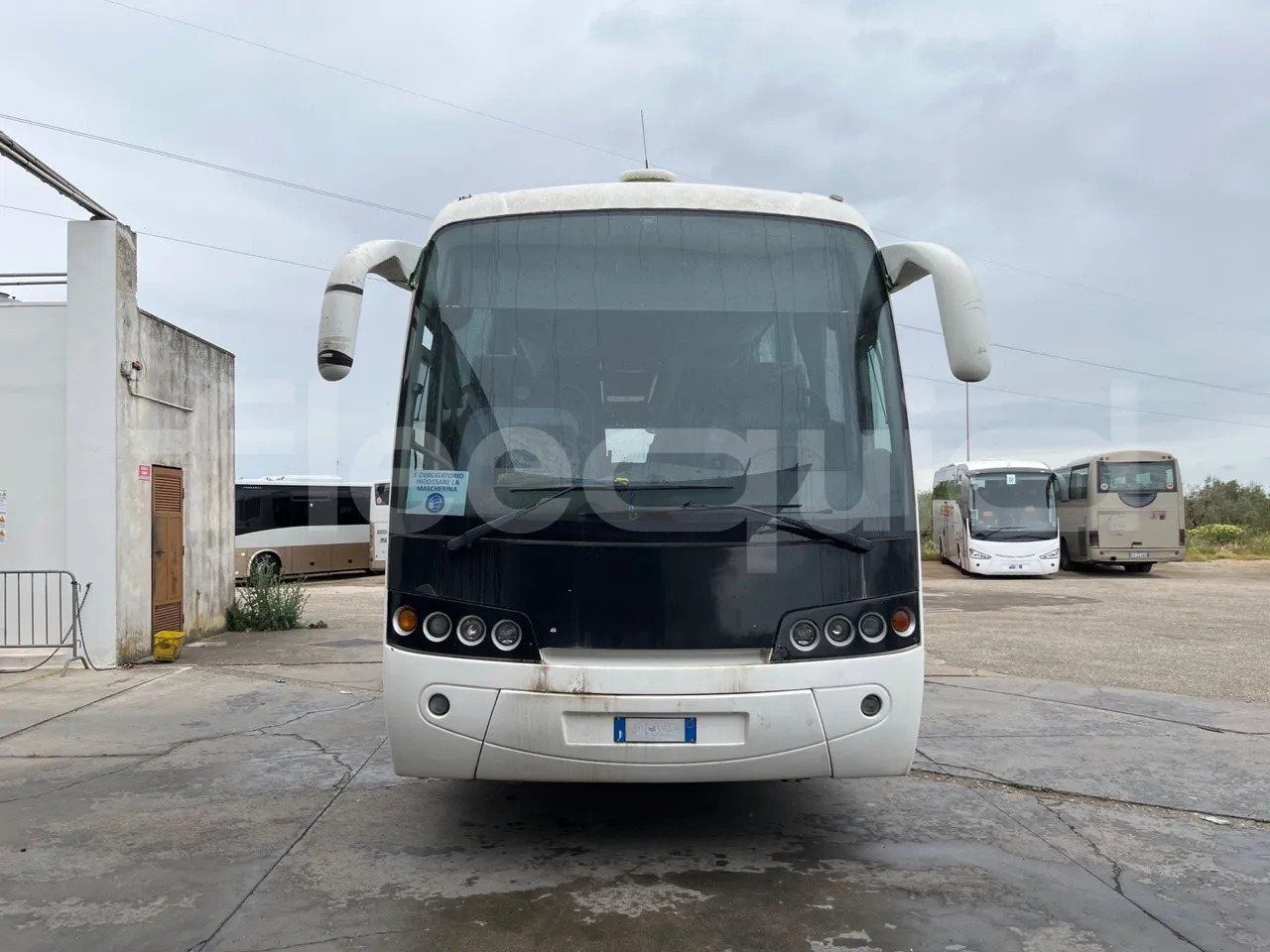 Volvo B12 - Autocar: foto 2 Volvo B12 - Autocar: foto 2