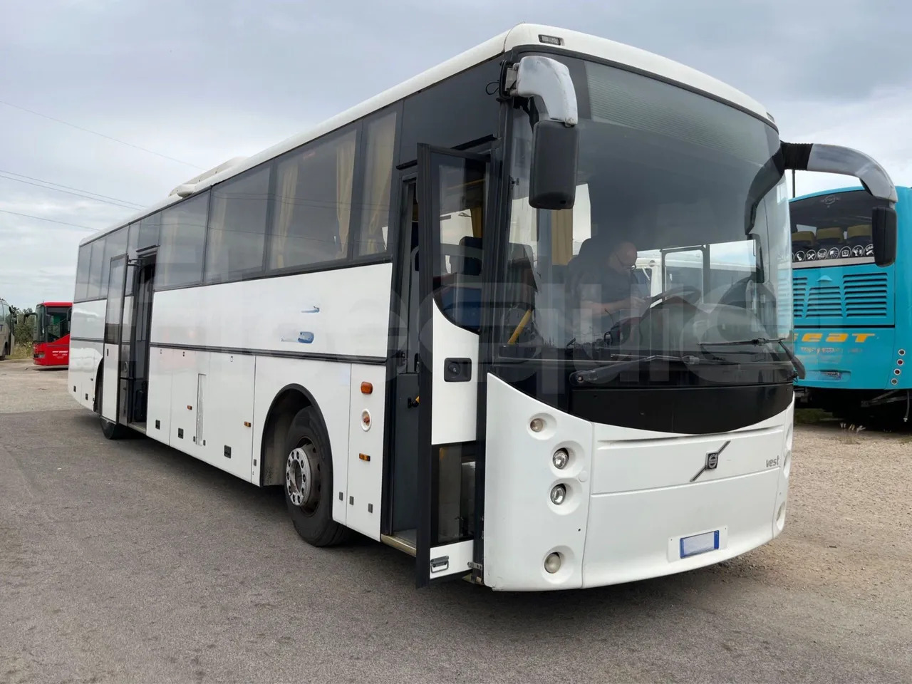 Leasing para  Volvo B12 Volvo B12: foto 12