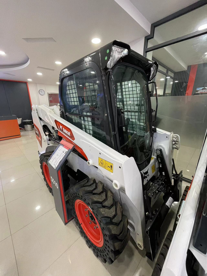 BOBCAT S510-C4 - Minicargadora: foto 2 BOBCAT S510-C4 - Minicargadora: foto 2