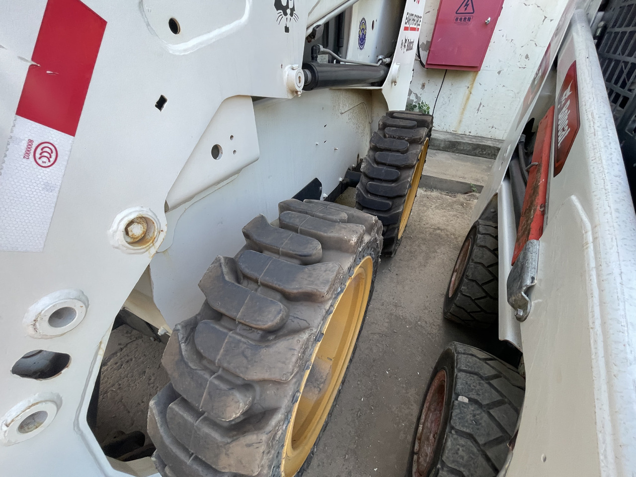 Bobcat S16 Skid-Steer Loader - Minicargadora: foto 5 Bobcat S16 Skid-Steer Loader - Minicargadora: foto 5