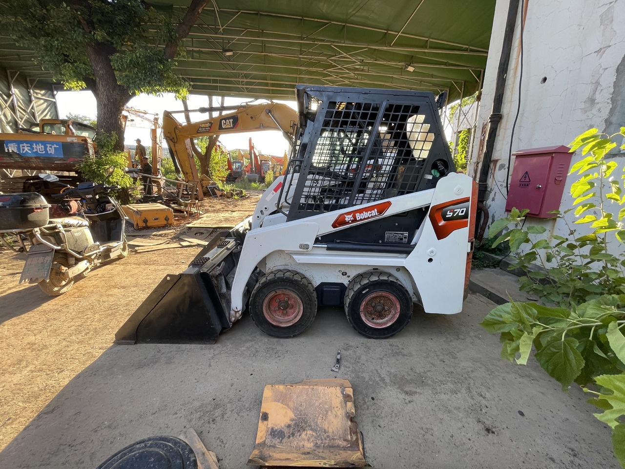 Bobcat S70 Skid-Steer Loader - Minicargadora: foto 1 Bobcat S70 Skid-Steer Loader - Minicargadora: foto 1