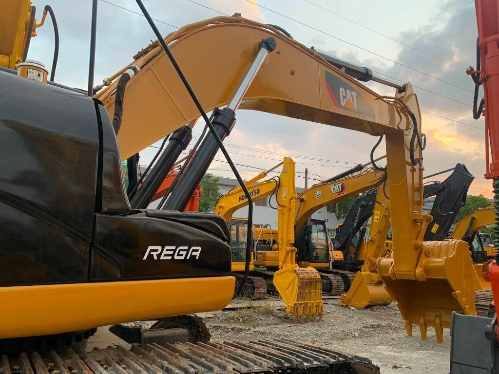 CAT 325 D - Excavadora de cadenas: foto 2 CAT 325 D - Excavadora de cadenas: foto 2