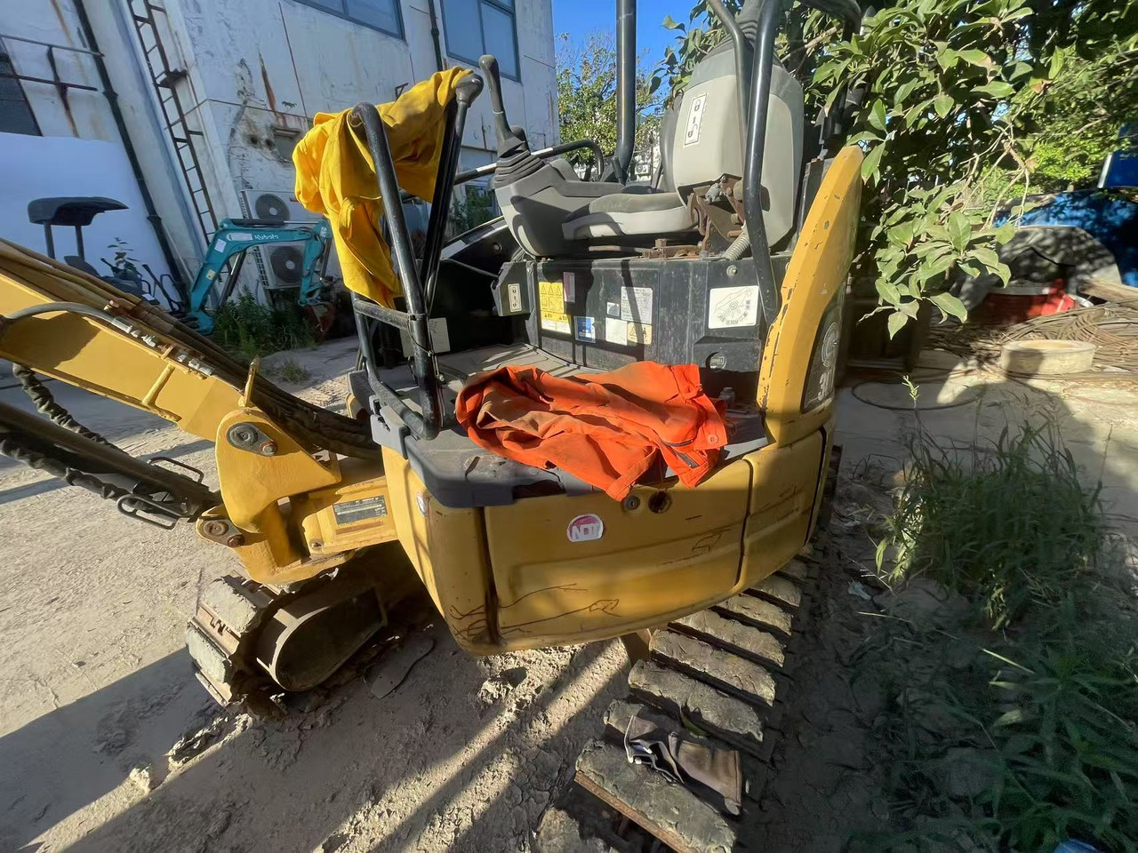 Cat 302 CR - Miniexcavadora: foto 2 Cat 302 CR - Miniexcavadora: foto 2