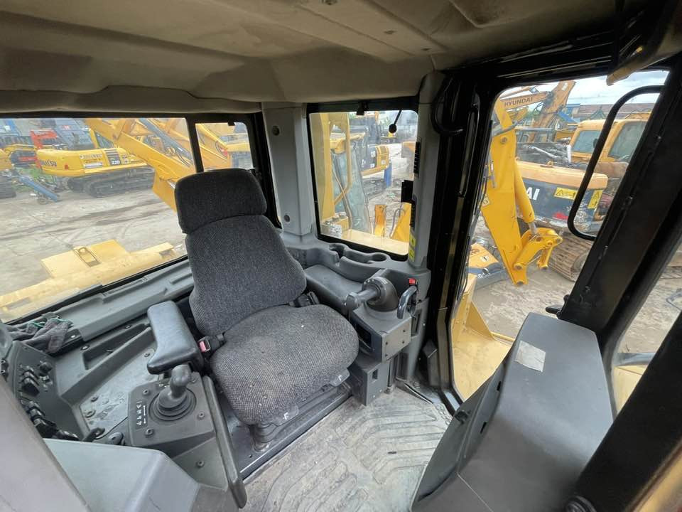 Caterpillar D8T - Bulldozer: foto 3 Caterpillar D8T - Bulldozer: foto 3