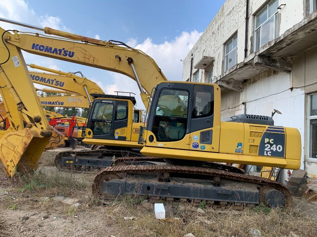 Komatsu PC 240 - Excavadora de cadenas: foto 1 Komatsu PC 240 - Excavadora de cadenas: foto 1