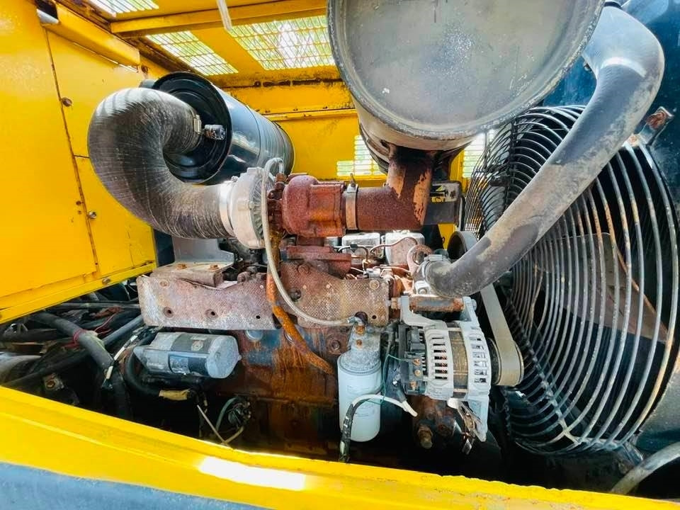 Komatsu WA320 - Cargadora de ruedas: foto 5 Komatsu WA320 - Cargadora de ruedas: foto 5