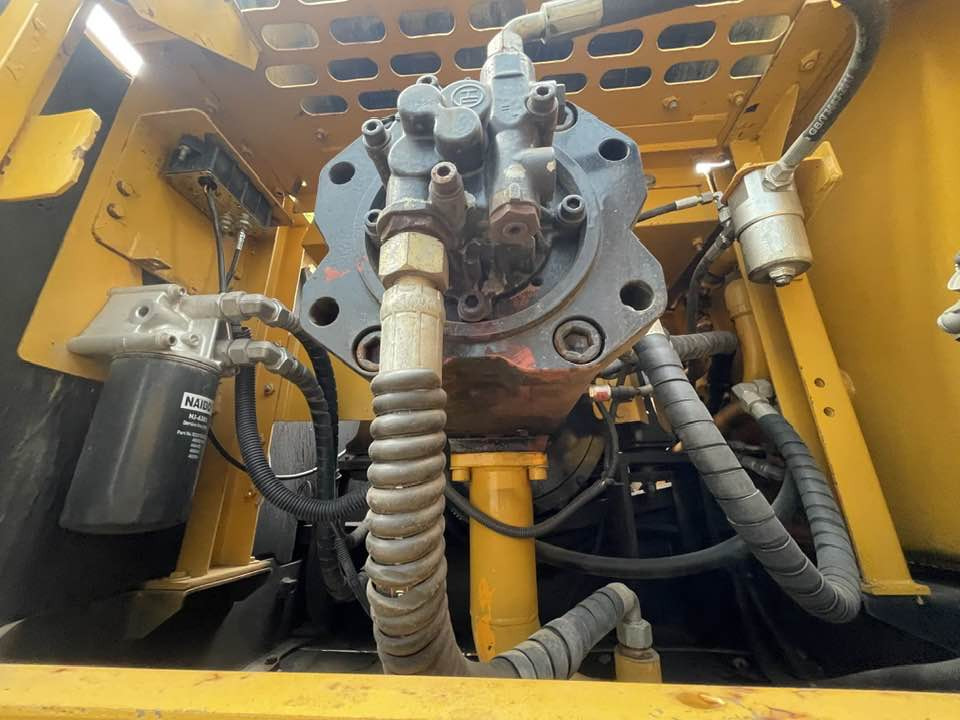 SANY SY305H - Excavadora: foto 5 SANY SY305H - Excavadora: foto 5